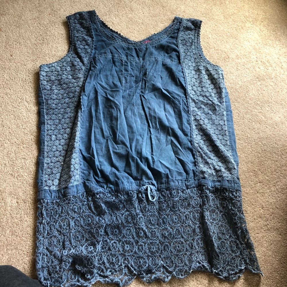 3/$12 coline blue lace tank top